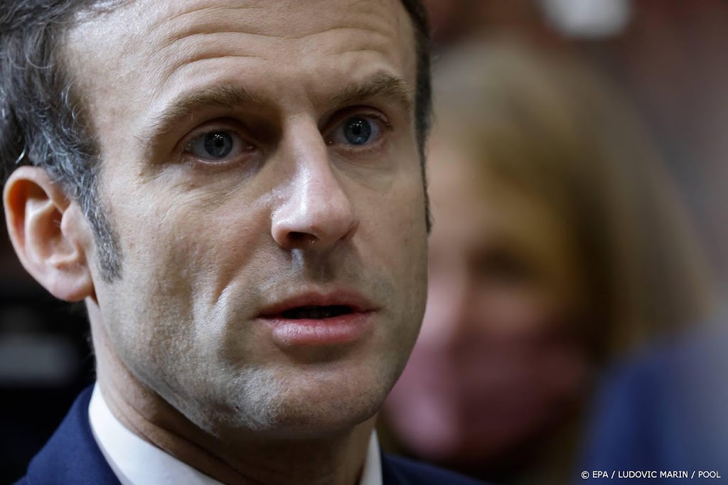 Macron veroordeelt 'moreel cynisme' Poetin over corridors