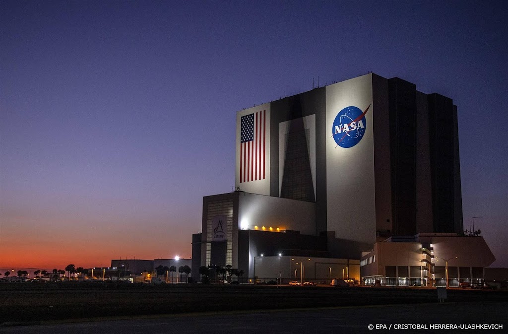 NASA op schema voor bemande missie rond de maan