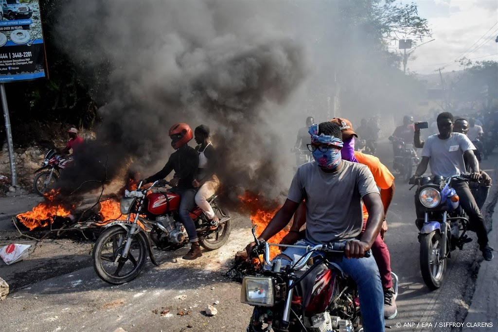 VS dringen bij premier Haïti aan op verkiezingen