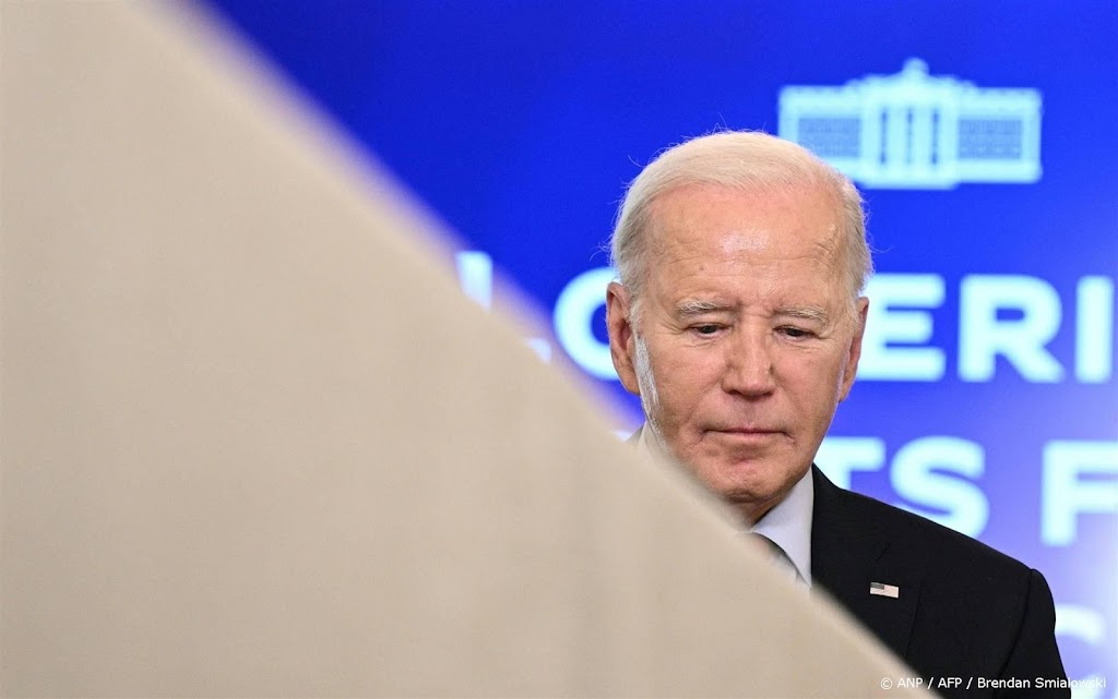 Biden vraagt bij State of the Union aandacht voor economie