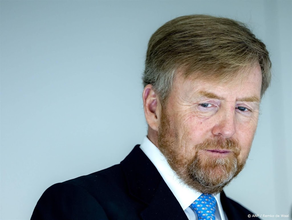 Koning ondanks oproep moskeeën bij opening Holocaustmuseum zondag