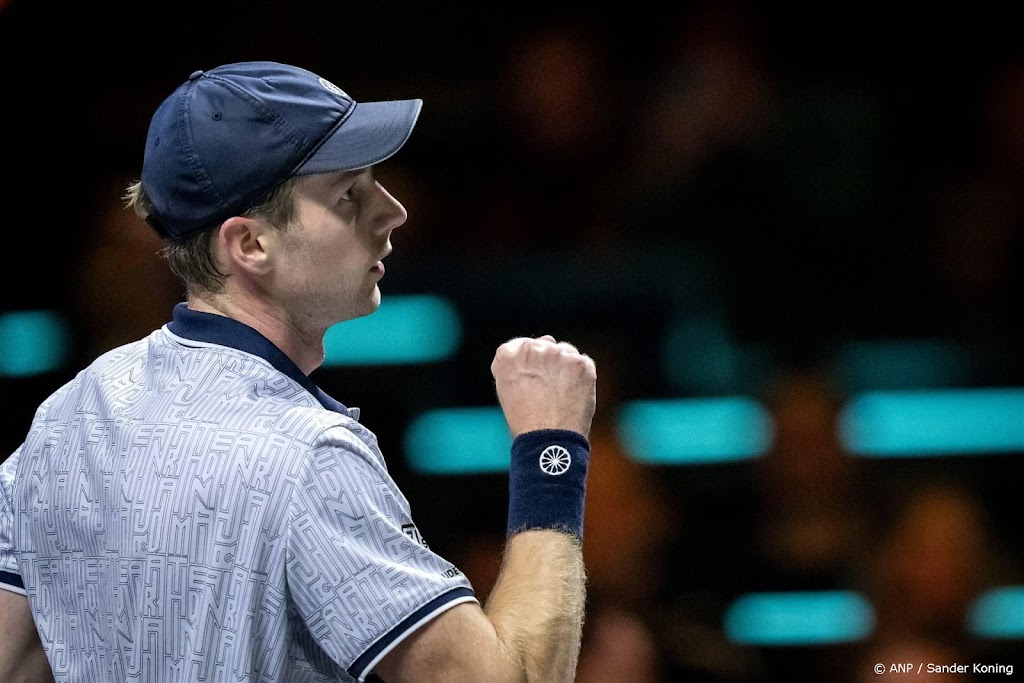 Van de Zandschulp in tweede ronde Indian Wells na opgave Kyrgios