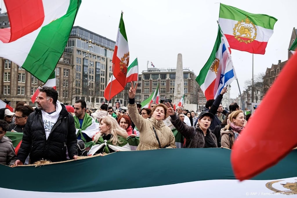 Iraniërs op de Dam willen actie van Nederlandse regering