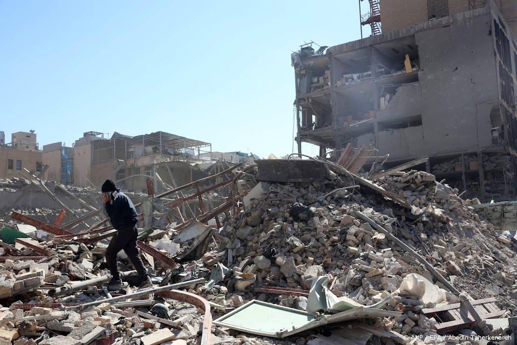 Raadsbijeenkomst rond nieuwe opperste leider Iran binnen een dag