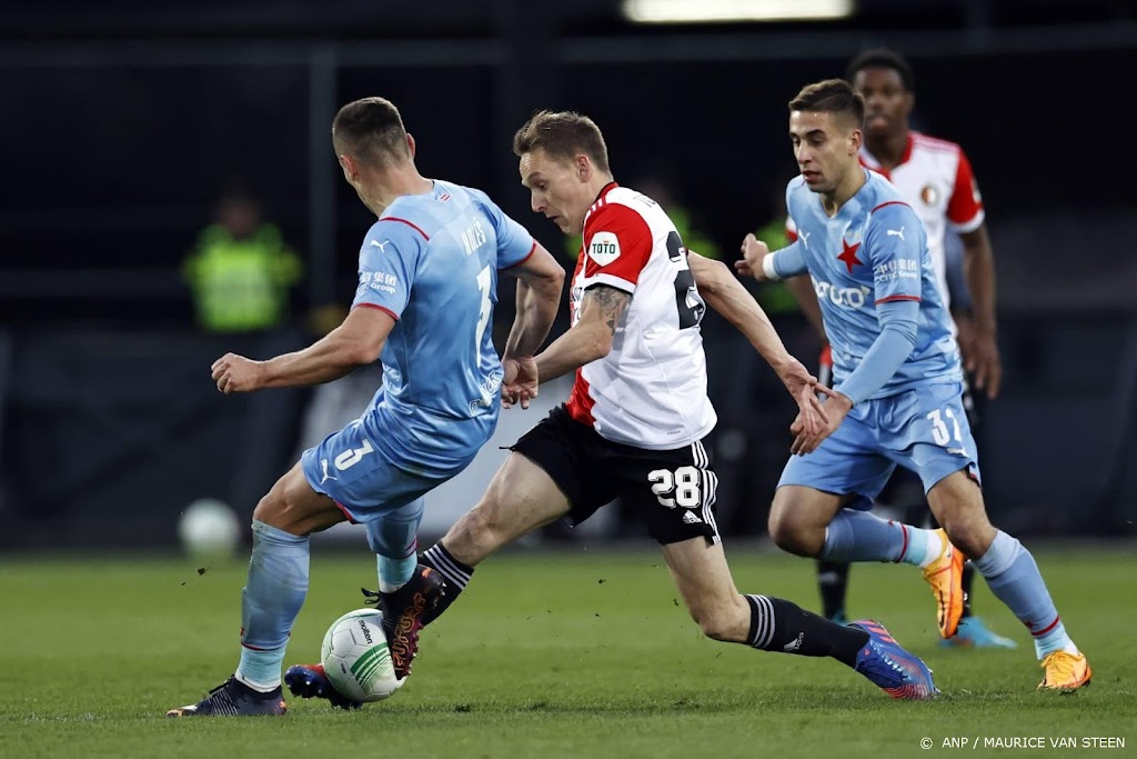 Feyenoorder Toornstra baalt van gelijkspel tegen Slavia Praag