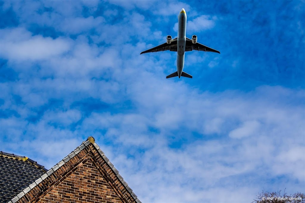 CO2-uitstoot Nederlandse luchtvaart bereikt recordhoogte