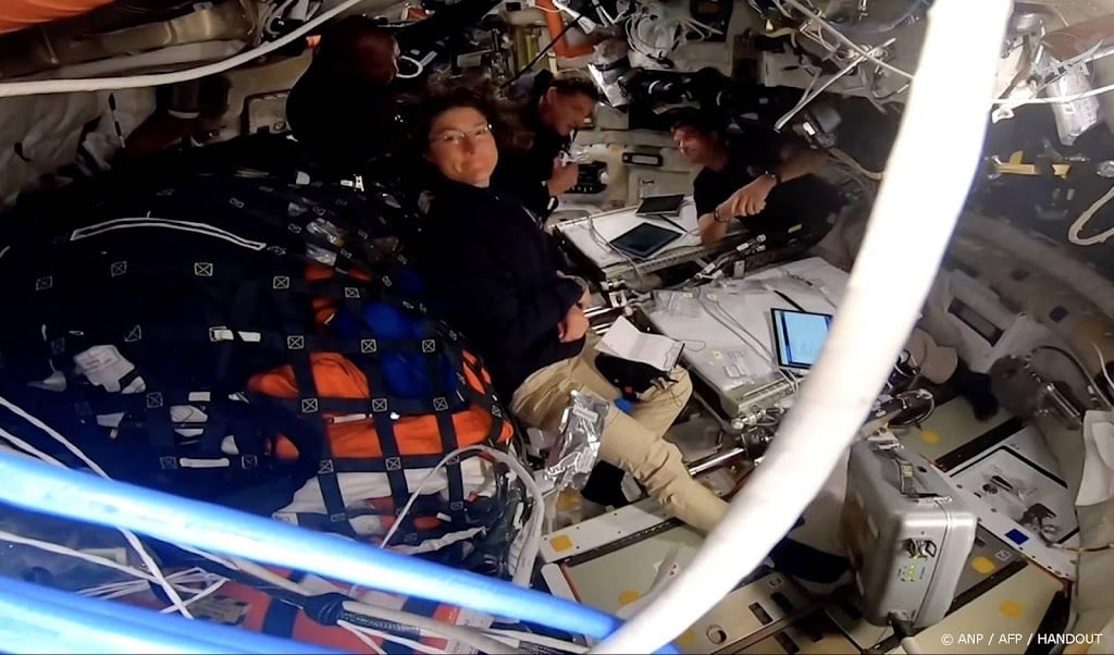 Contact met Artemis II-missie hersteld na passage achter de maan