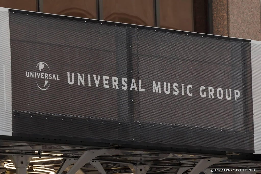 UMG schiet omhoog op Amsterdamse beurs na overnamebod