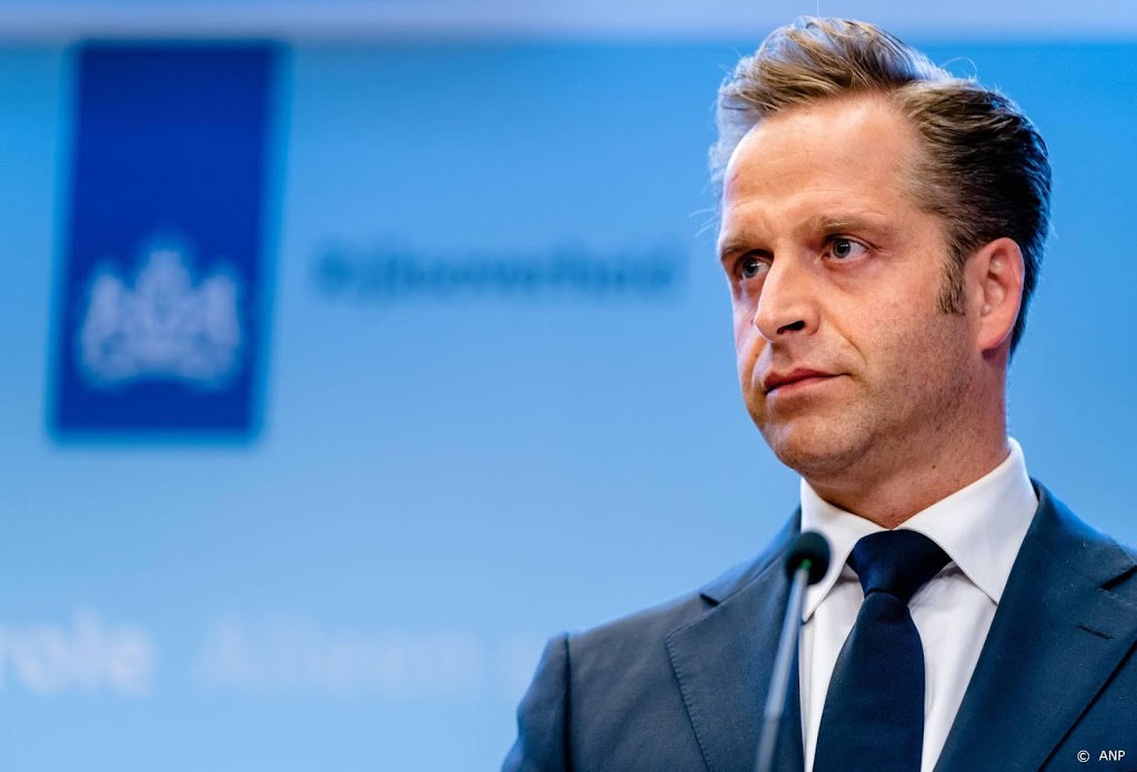 Kabinet: grote evenementen moeten wachten op coronavaccin