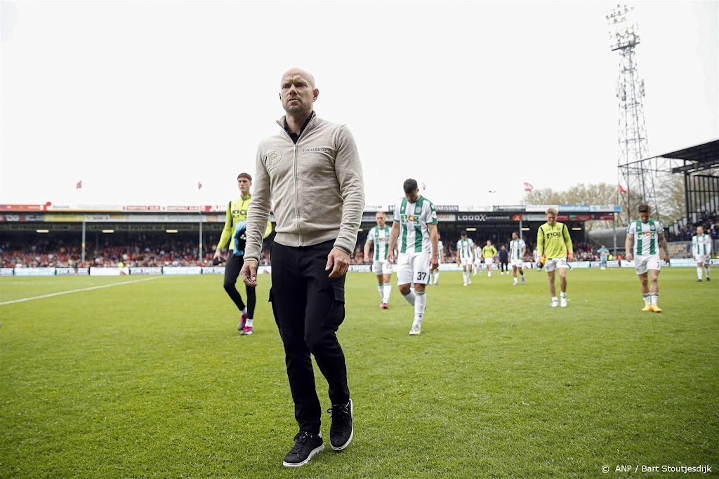 Coach Van der Ree noemt degradatie FC Groningen een mokerslag 