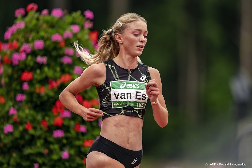 Atlete Van Es nu vierde aller tijden op 10.000 meter