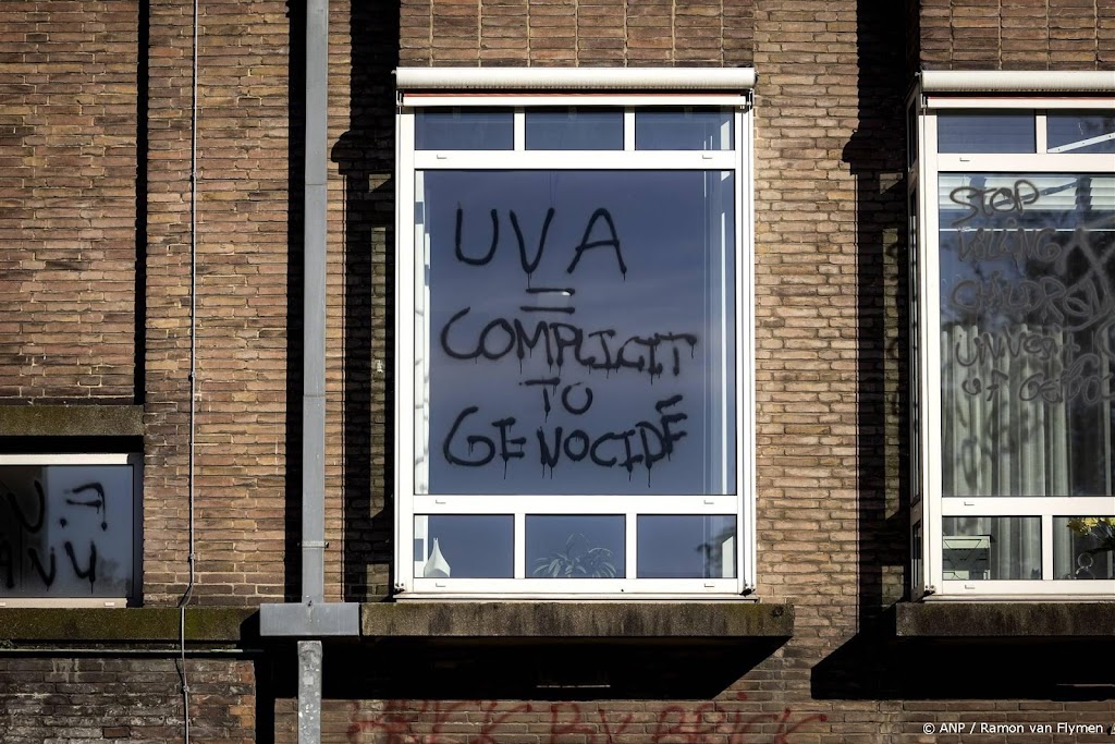 Vertegenwoordigers Amsterdamse driehoek in gesprek met UvA