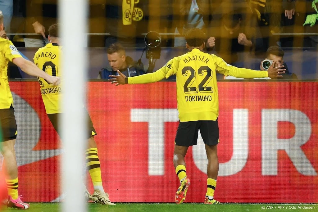 Linksback Maatsen begint met Dortmund aan halve finale tegen PSG 