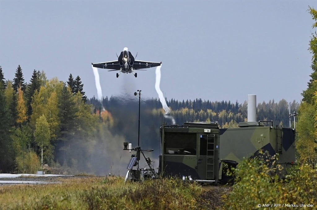 Finse straaljager neergestort in Lapland