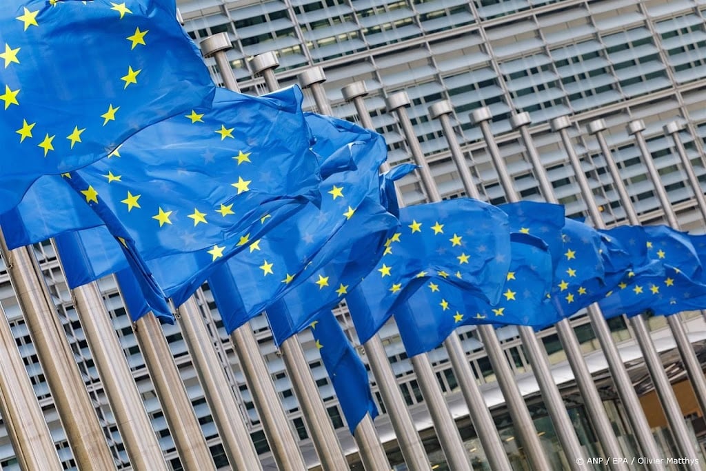 Europese Commissie en Hongarije naar rechter om mensensmokkelaars