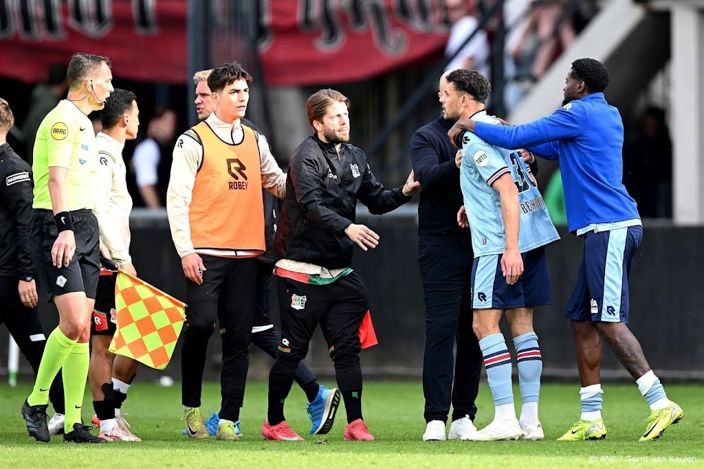 Willem II moet Behounek na rode kaart twee duels missen