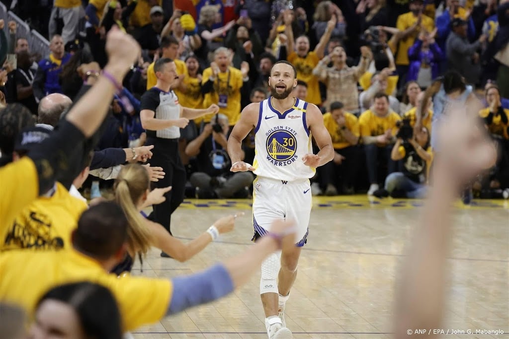 Basketballer Curry mist minstens drie play-offduels Warriors 