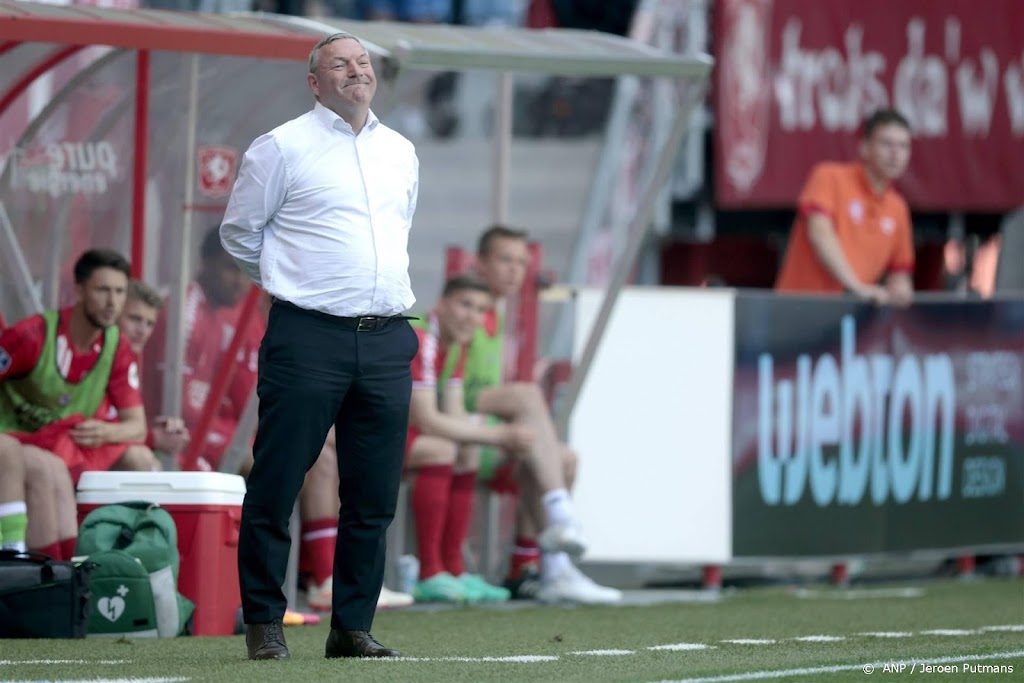 FC Twente-trainer Jans op zijn hoede voor Sparta-spits Lauritsen