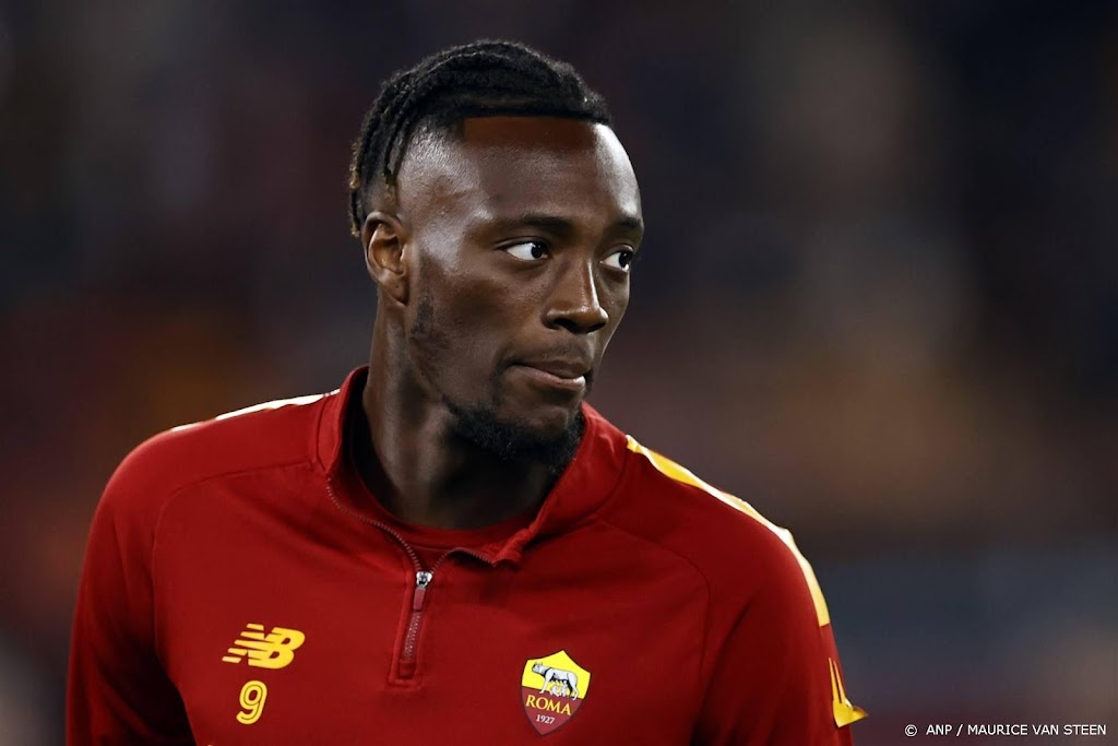 AS Roma moet aanvaller Abraham lang missen