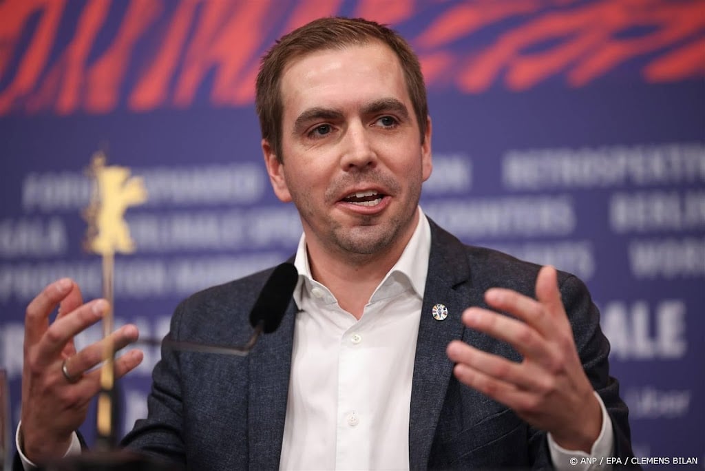 Toernooidirecteur Lahm wil dat Duitsers openingswedstrijd winnen