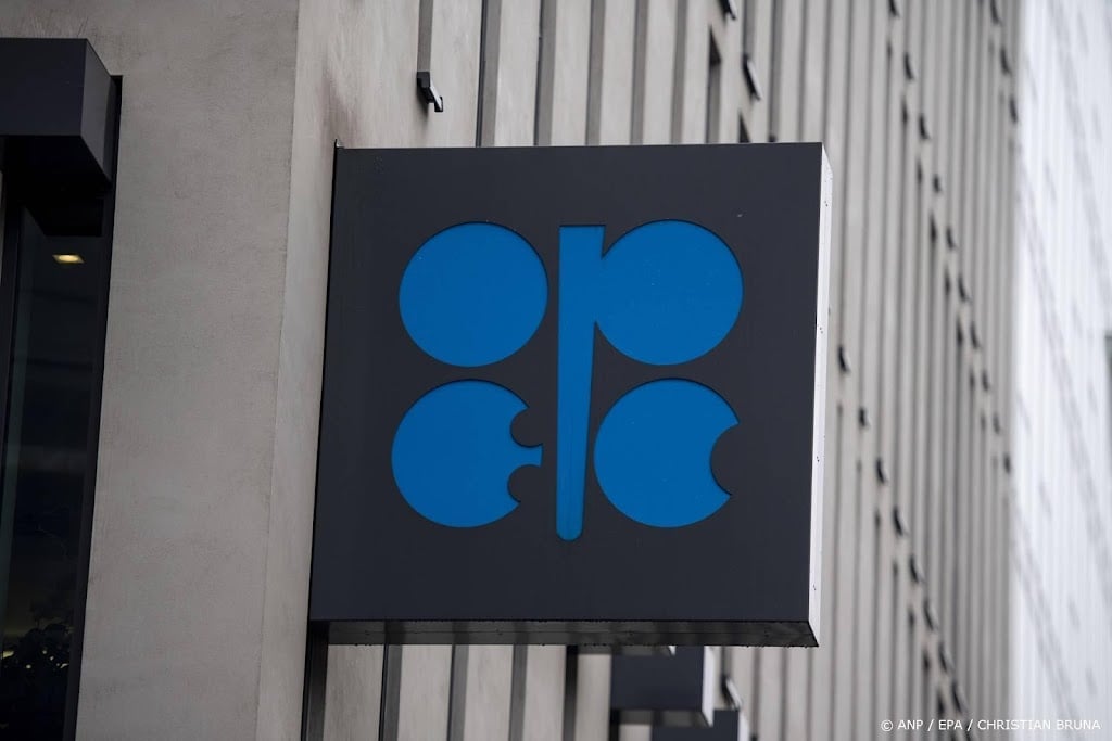 Oliekartel OPEC schroeft productiedoelen verder op ondanks oorlog
