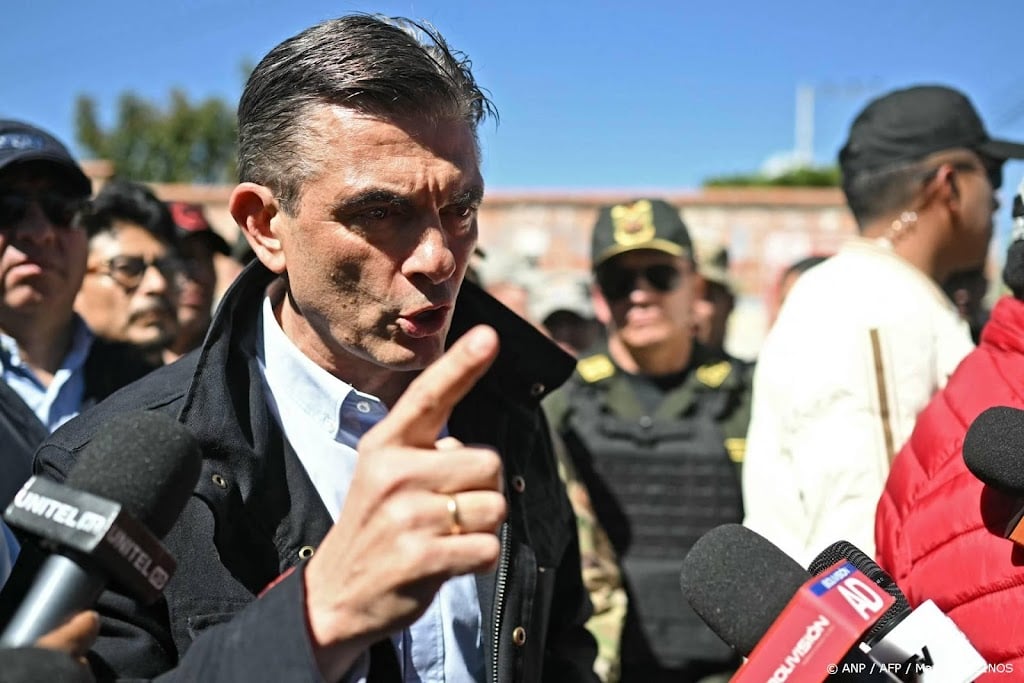 President Bolivia mag van Congres leger inzetten tegen protesten