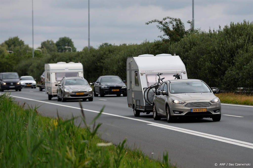 Ook vrijdag eind van de middag drukker op de weg door vakantie