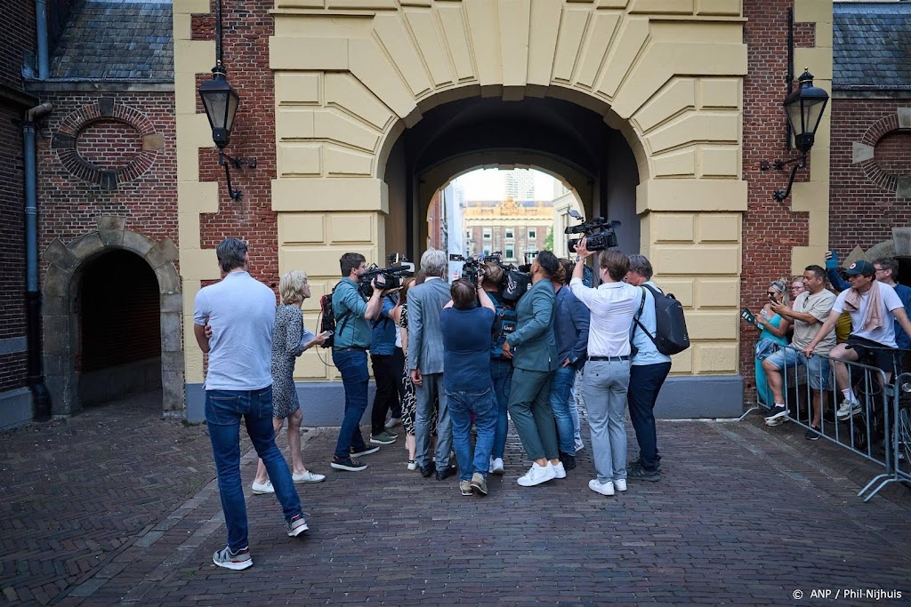 Media over val kabinet: 