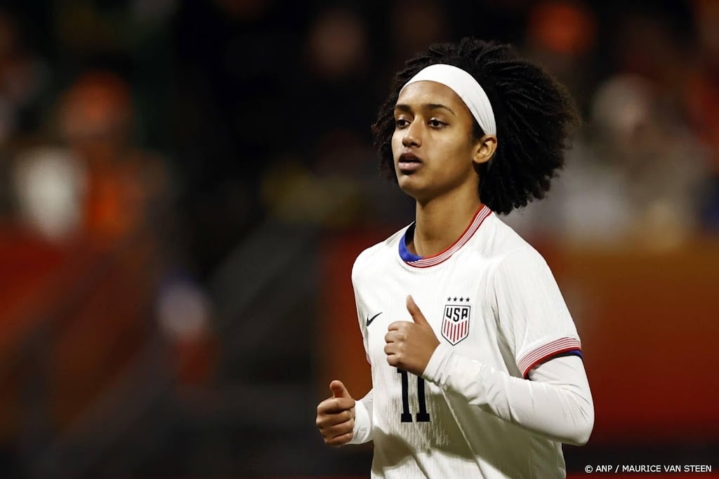 Voetbalster Yohannes van Ajax naar Franse topclub Olympique Lyon