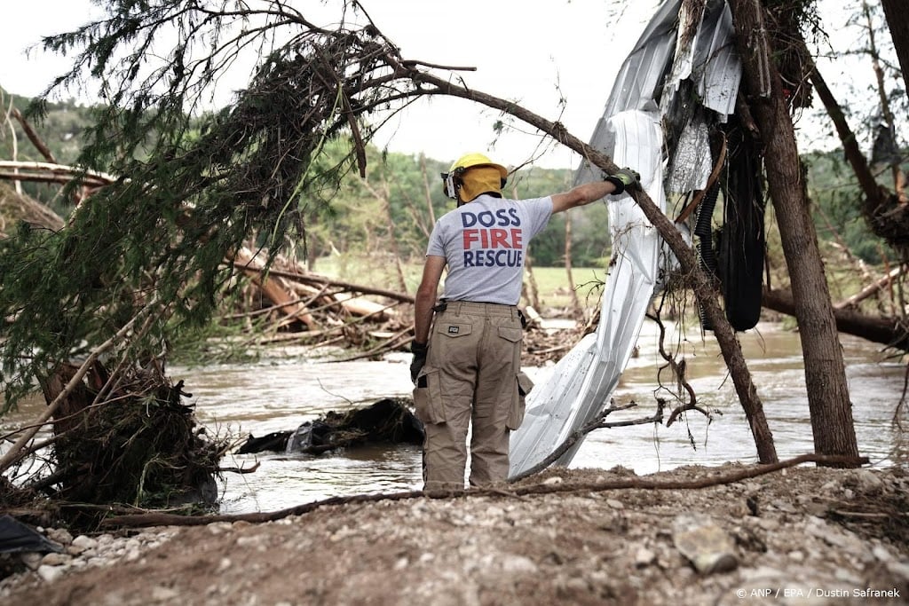 Dodental in Texas door overstromingen loopt op tot boven 90