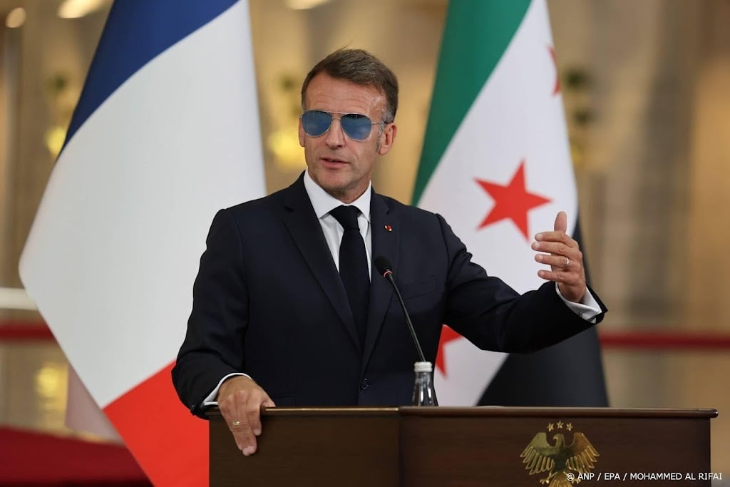 Macron: Syrië krijgt 50 miljoen euro van Assad-familie terug