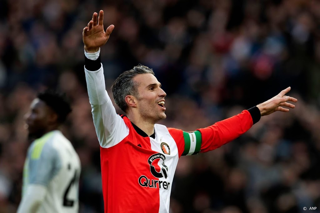 Van Persie als 'spitsentrainer' terug bij Feyenoord