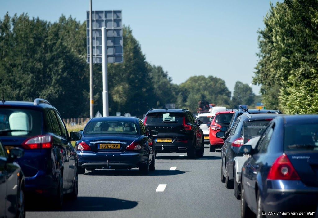 Veel verkeer richting kust