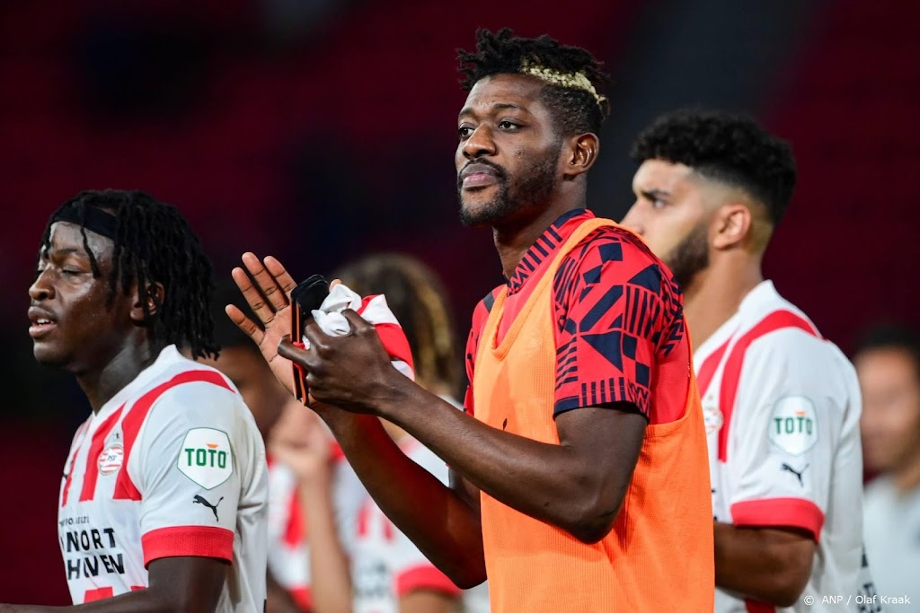 PSV legt middenvelder Sangaré vast tot medio 2027