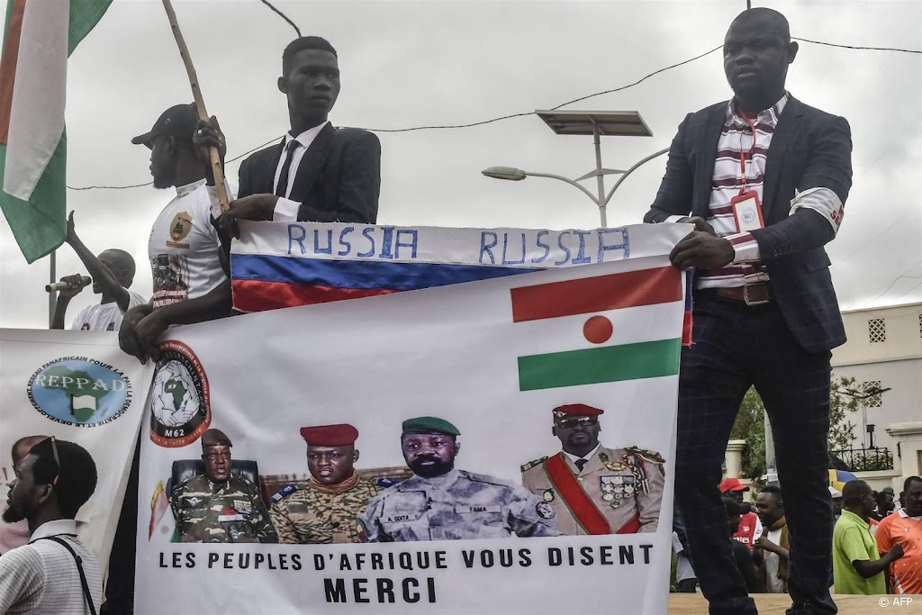 Frankrijk schort hulp aan Burkina Faso op