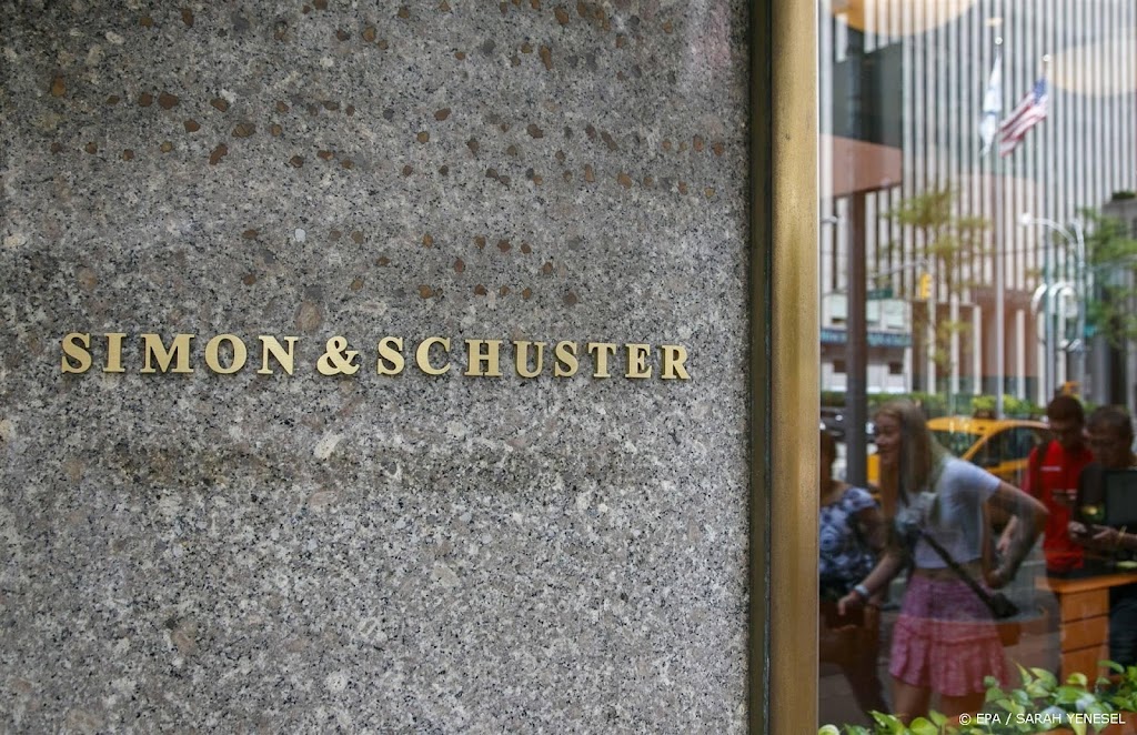 Paramount verkoopt uitgeverij Simon & Schuster aan KKR