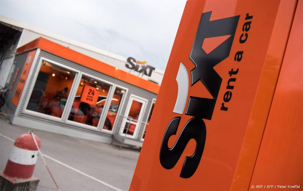 Ook Sixt gaat minder elektrische auto's verhuren