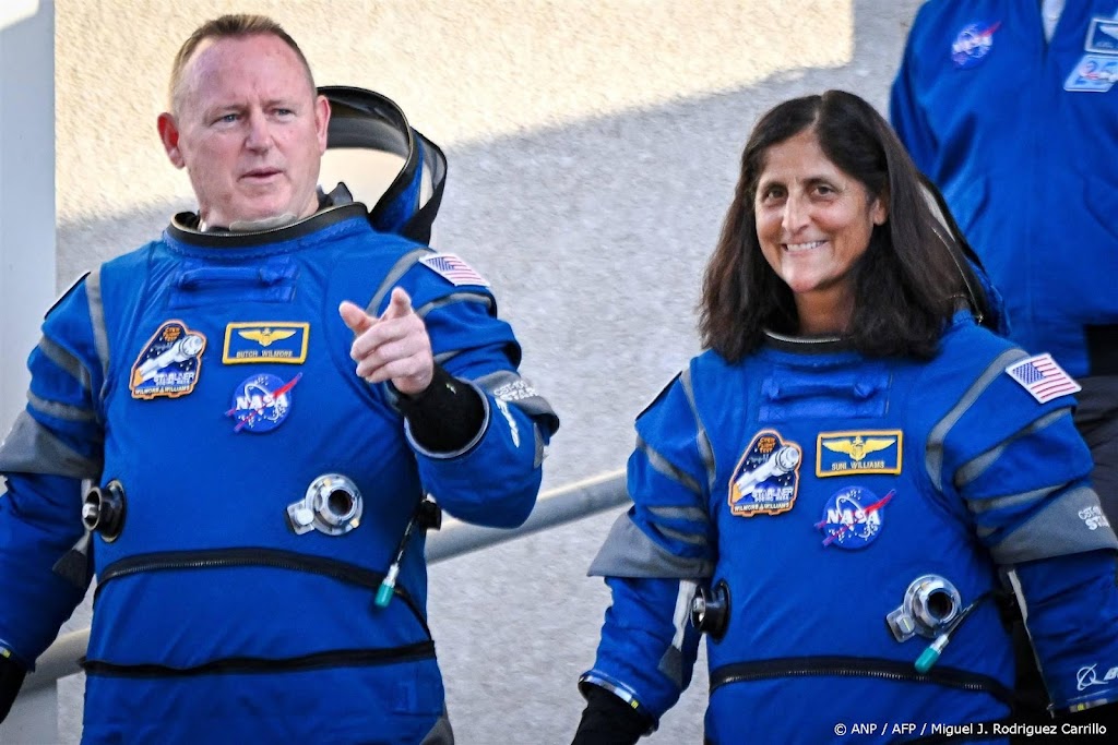 NASA wil gestrande astronauten desnoods door SpaceX laten ophalen