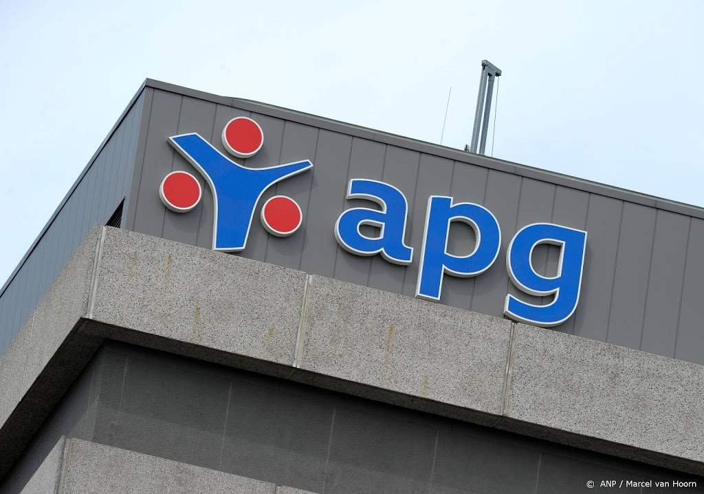 APG-bestuursvoorzitter Van Olphen kondigt vertrek aan 