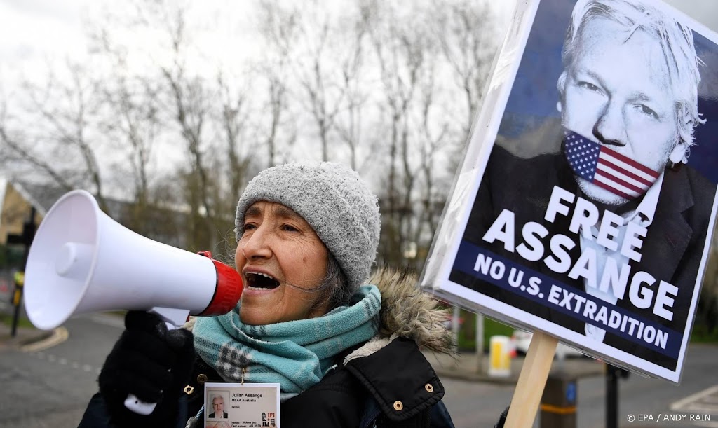 Assange weigert met stellig 'nee' uitlevering aan VS