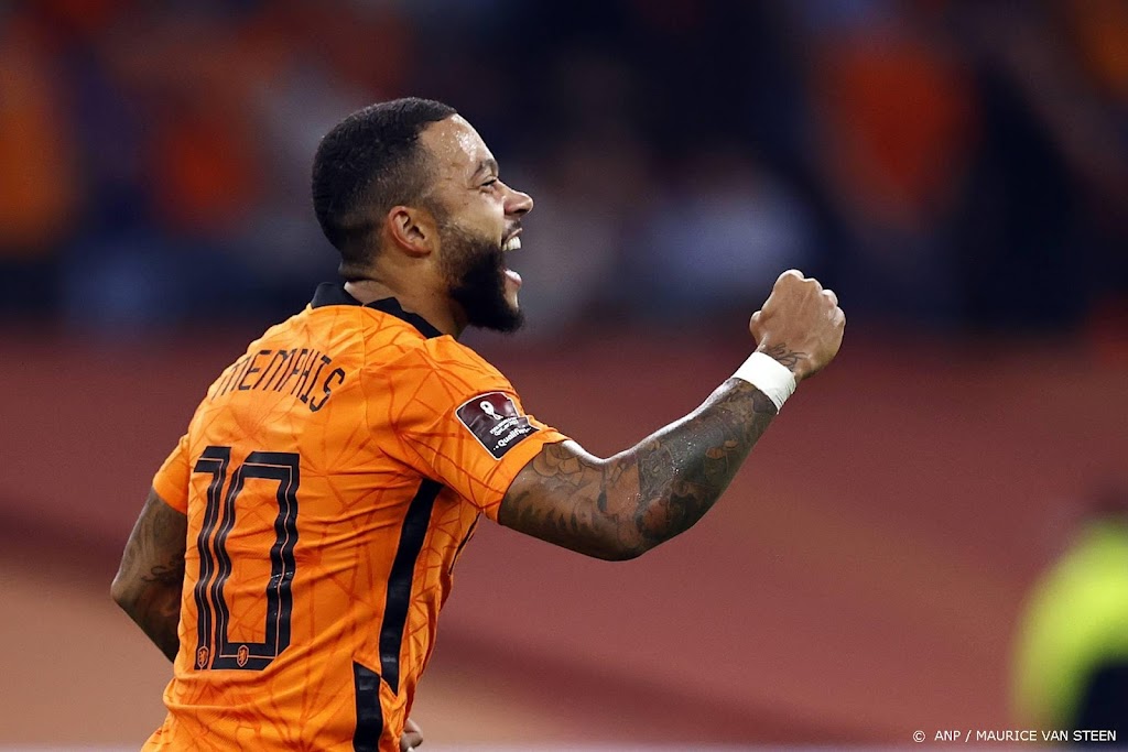 Depay vindt ook na hattrick dat het nog beter moet