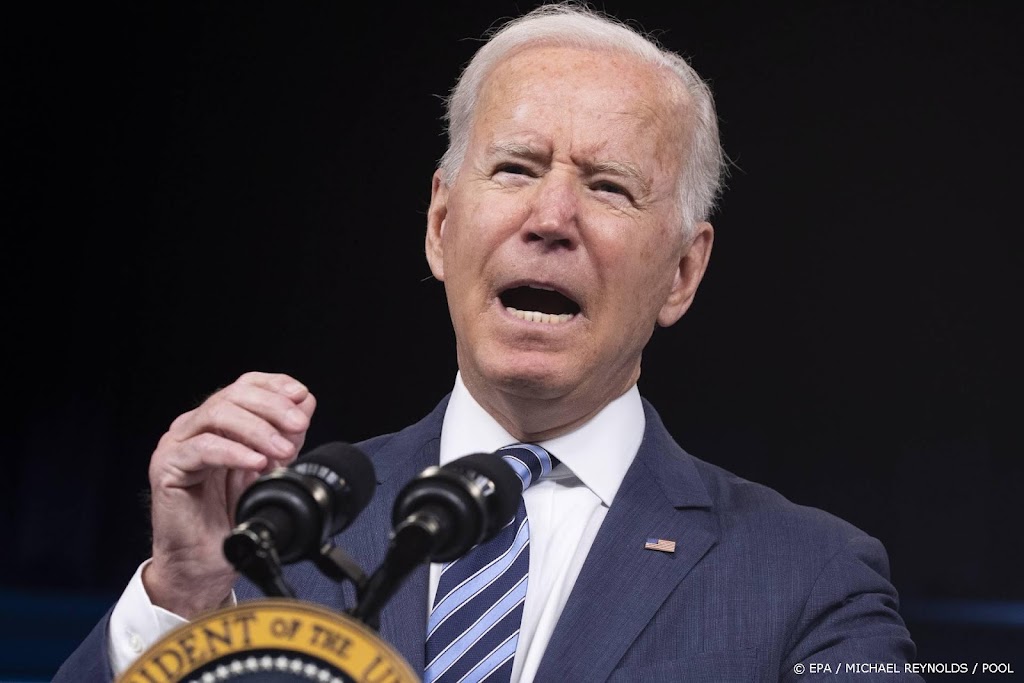 Biden waarschuwt voor klimaatverandering in beschadigd New York