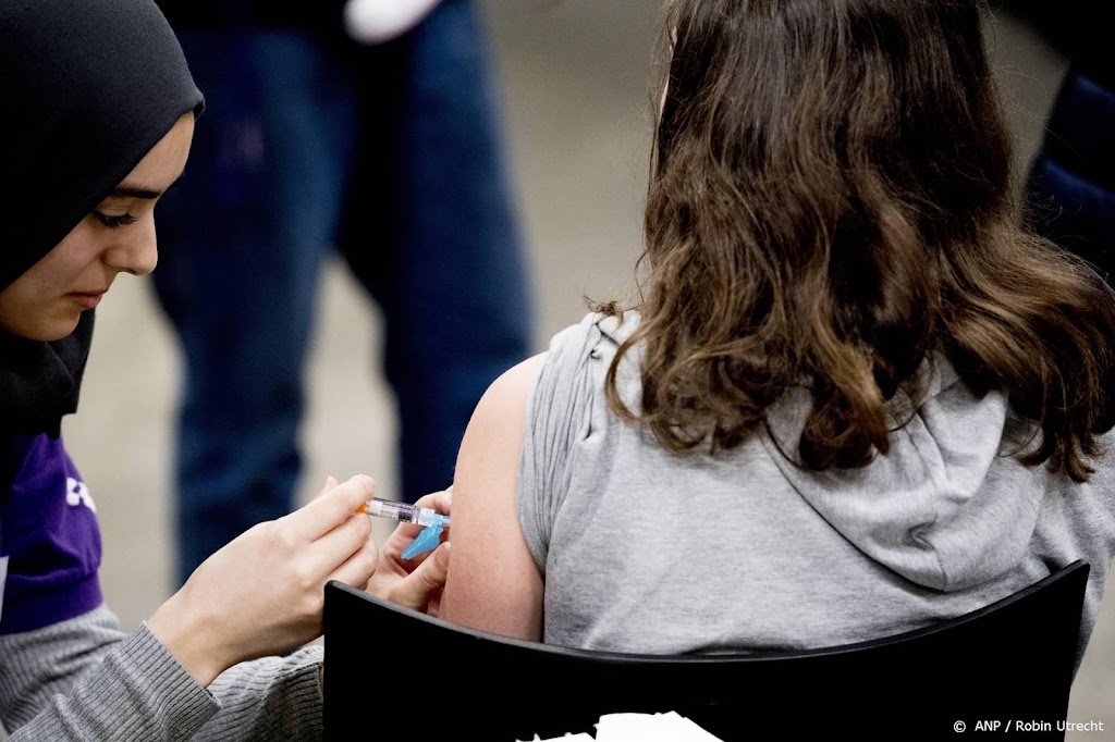 Gezondheidsraad: schuif in schema van vaccinaties kinderen