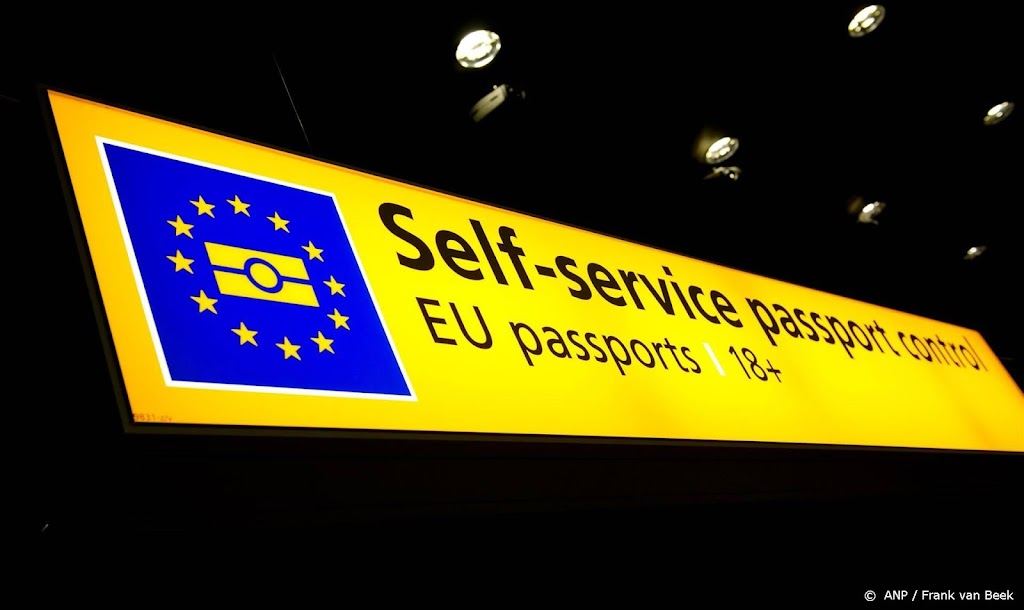 Ruim 30 procent meer noodpaspoorten verstrekt dan voor corona