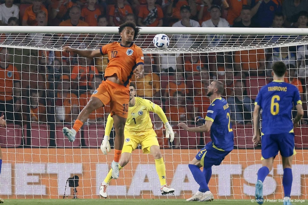 Zirkzee maakt in derde interland eerste doelpunt voor Oranje
