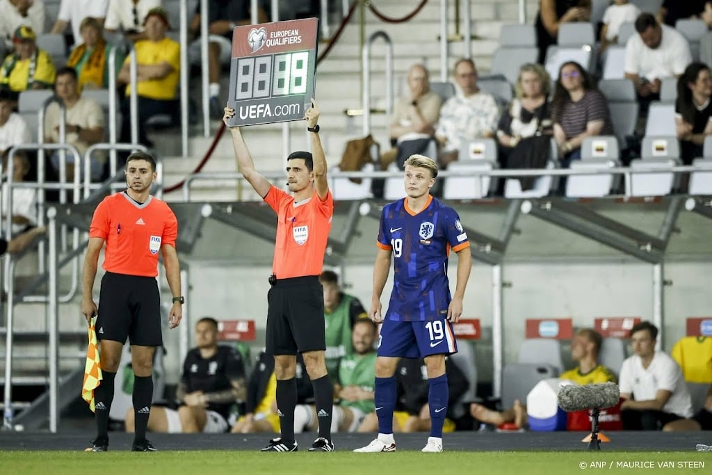 Steijn had bij debuut het gevoel dat hij zich in spel FIFA bevond