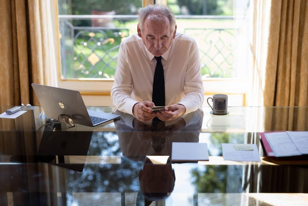 Franse premier Bayrou vreest val van zijn regering