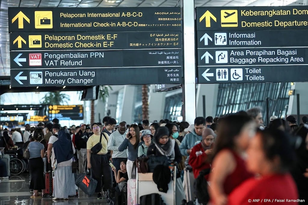 Nederlandse reizigers gestrand in Indonesië na vulkaanuitbarsting