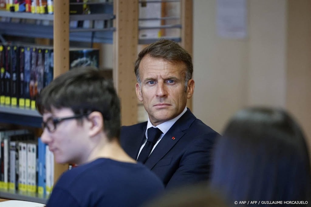 Macron wil Europees verbod sociale media voor kinderen onder 15