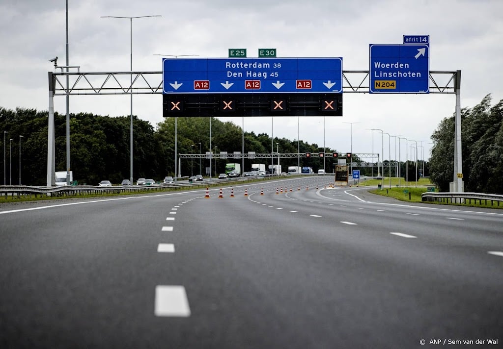 Snelweg A12 na groot onderhoud weer open voor verkeer